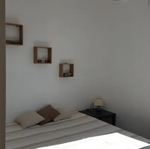 L Atlantide Nyaraló *