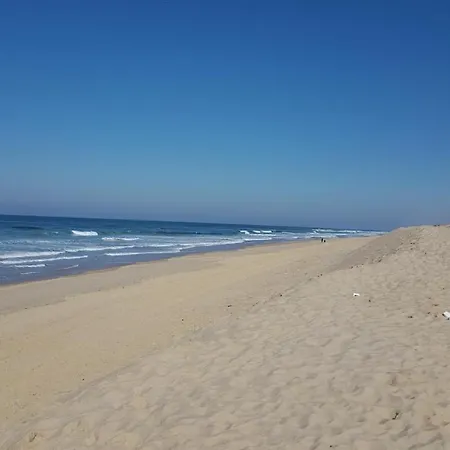 L Atlantide بيت للعطل